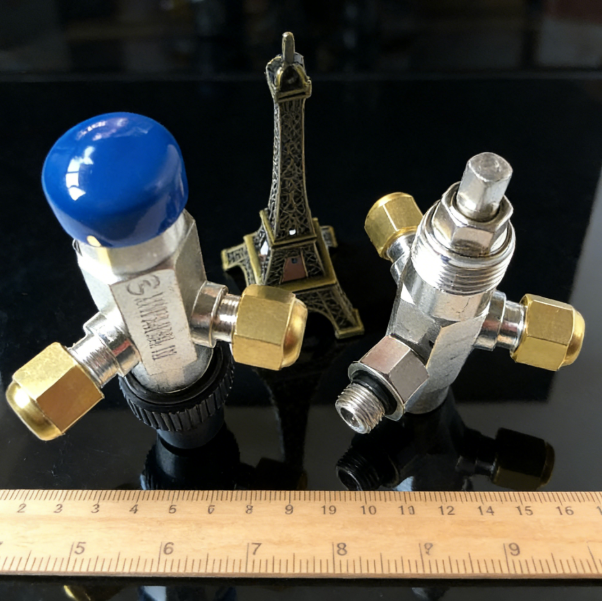 Trane VAL07951 Angle Stop Valve — A/C Service Valve / Pressure Sensor Port — Chiller Maintenance Valve