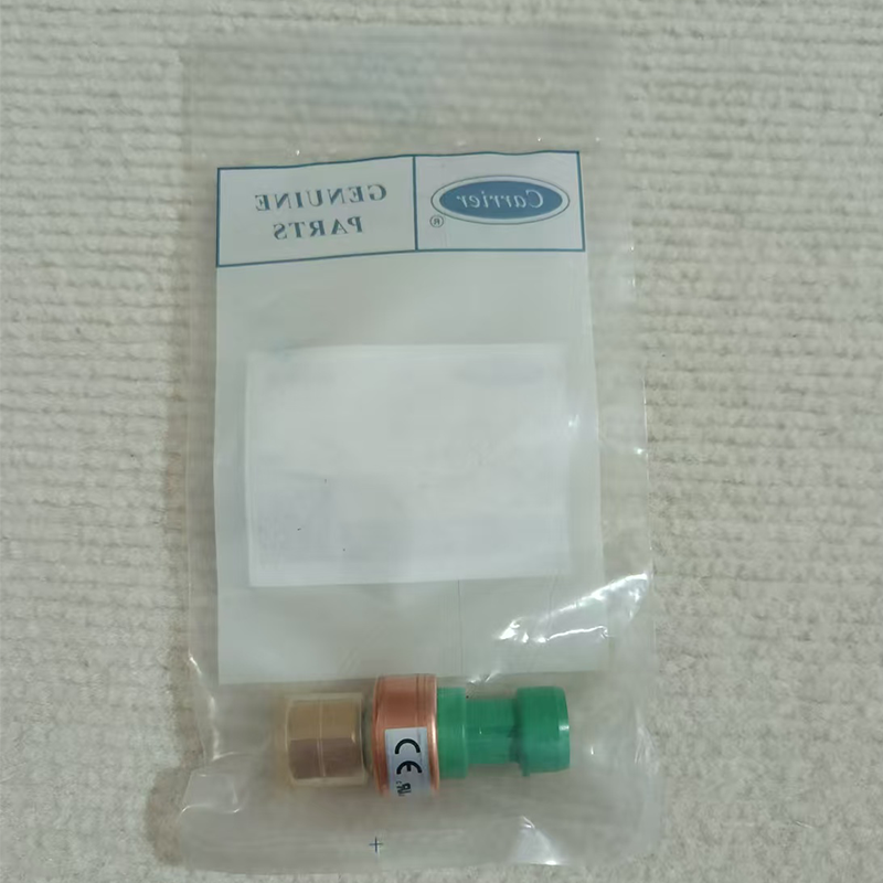 Low-Pressure Sensor (Part No. 00PPG000002000) for Carrier 30RB Chillers — HVAC & Refrigeration Equipment Spare Part