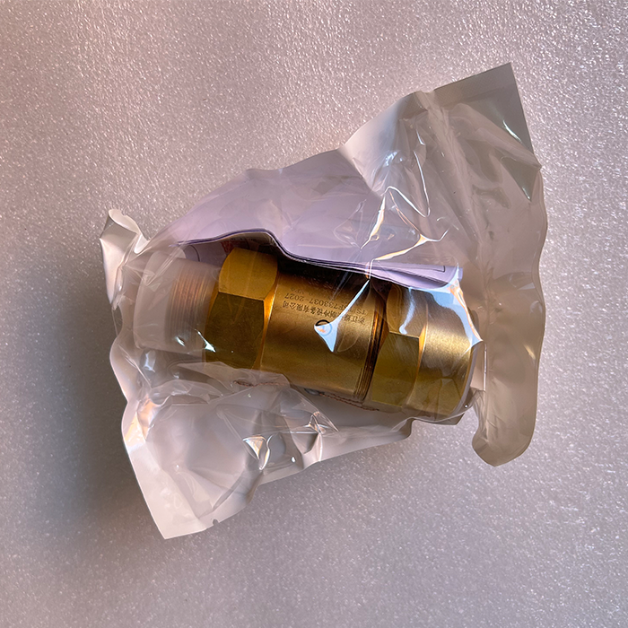 Trane VAL05949 Safety Valve / Pressure Relief Valve — Refrigeration and Heat Exchange Equipment Components
