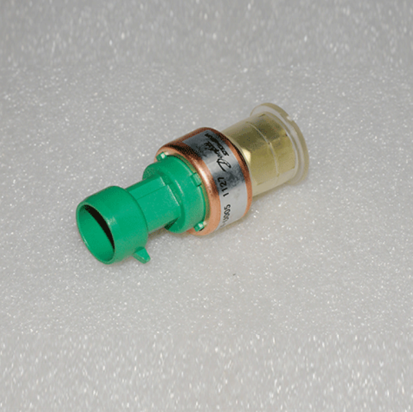 Low-Pressure Sensor (Part No. 00PPG000002000) for Carrier 30RB Chillers — HVAC & Refrigeration Equipment Spare Part