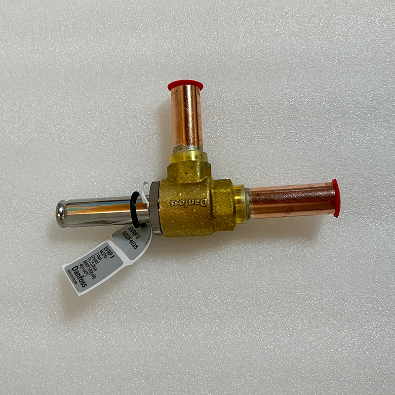 Carrier Cooling Solenoid Valve XM12FB009 — Compatible with 30HXC Chillers — Central Air Conditioning Valve Repair Part