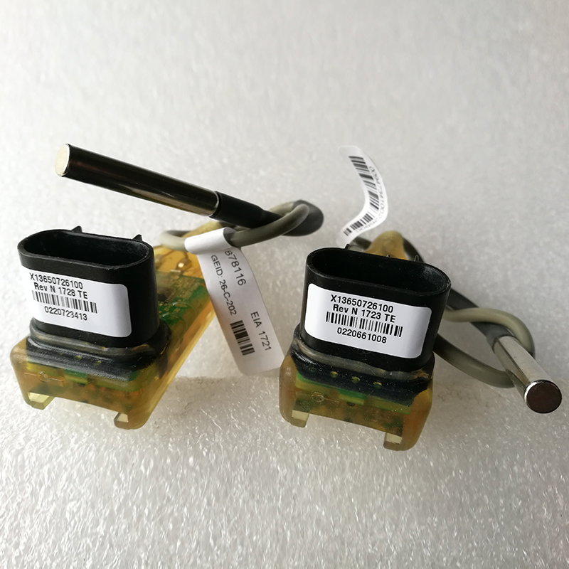 Commercial Chiller Accessory: Trane Temperature Sensor SEN02133 — High-Precision RTD Water / Pipe Temperature Probe