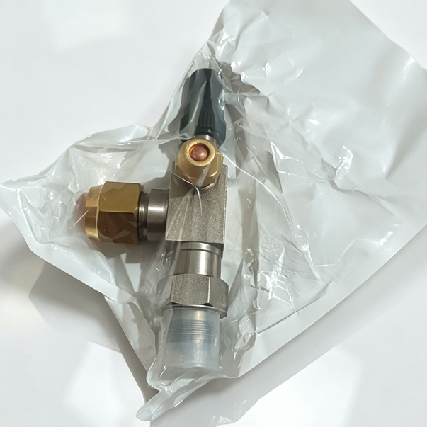 Trane VAL07494 Chiller Service Valve / Angle Service Valve — For HVAC Accessories