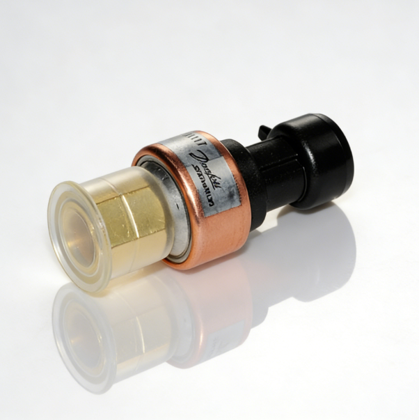 Carrier High-Pressure Sensor/Transmitter 00PPG000003000 for 30RB Chiller Units — HVAC Spare Part