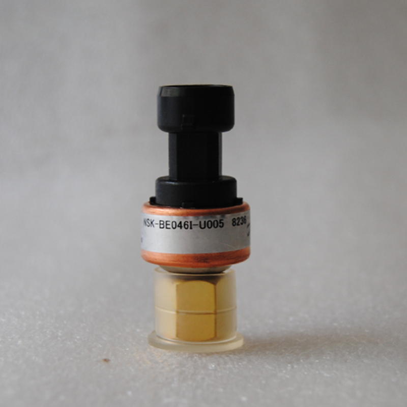 Wholesale: Brand New, Factory-Direct Price — Carrier 00PPG000003000 High-Pressure Sensor/Transmitter (Compatible with 30RB Screw Chillers)