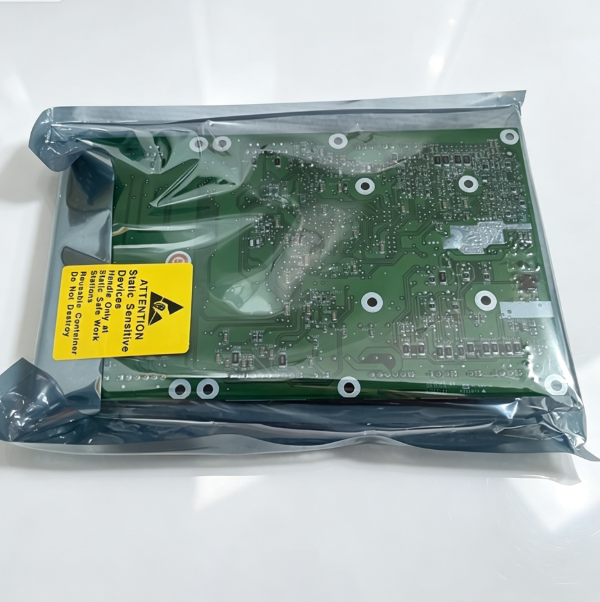 Carrier 32GB500382 Mainboard for 30XW Screw Compressors — HVAC Chiller Circuit Board