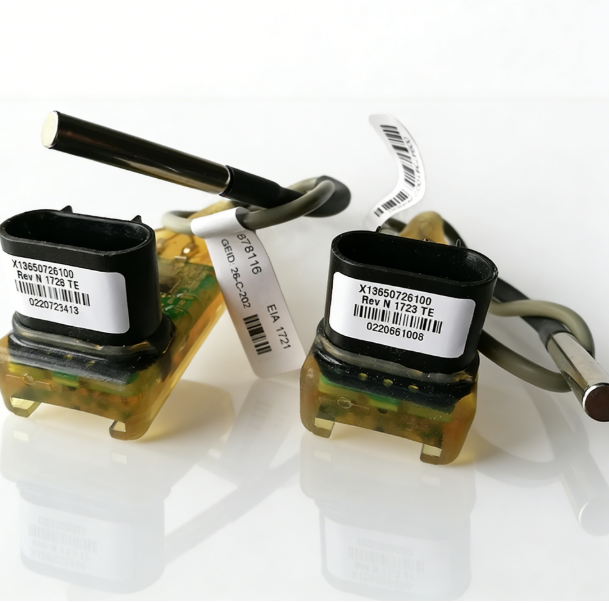 Commercial Chiller Accessory: Trane Temperature Sensor SEN02133 — High-Precision RTD Water / Pipe Temperature Probe