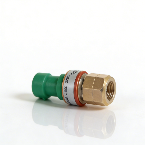 Low-Pressure Sensor (Part No. 00PPG000002000) for Carrier 30RB Chillers — HVAC & Refrigeration Equipment Spare Part