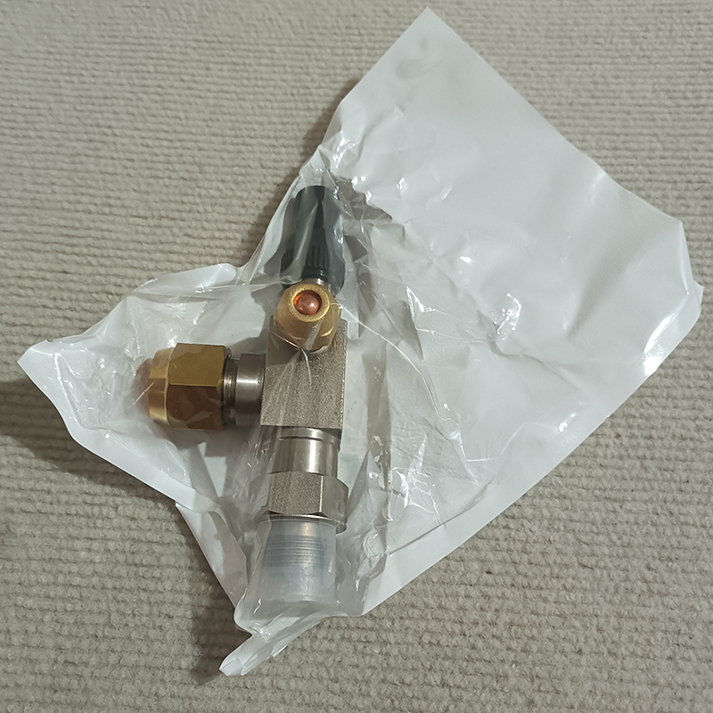 Trane VAL07494 Chiller Service Valve / Angle Service Valve — For HVAC Accessories