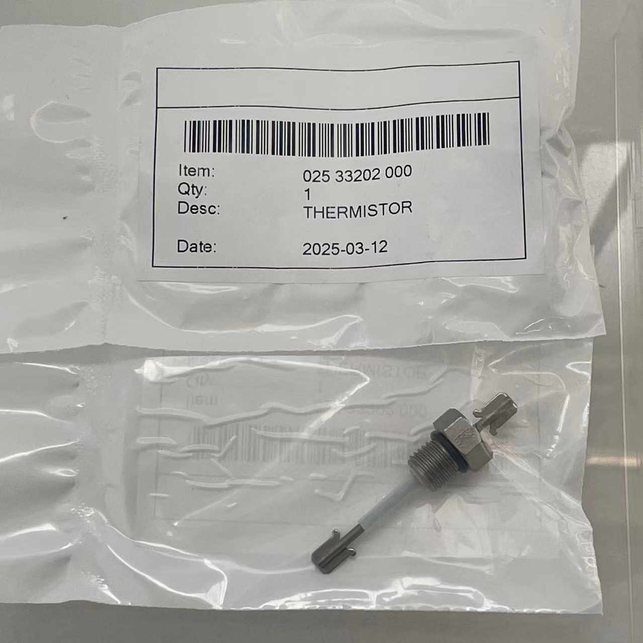 Brand New Factory-Price Yk 025-33202-000 Temperature Sensor / NTC Thermistor Probe – Central Air Conditioning & Refrigeration Equipment Part