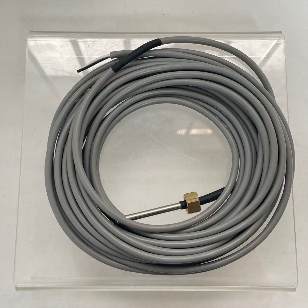 Carrier 00PPG000008100 Temperature Sensor / NTC Thermistor-type Water Temperature Probe – Monitors Chiller Inlet and Outlet Water Temperatures