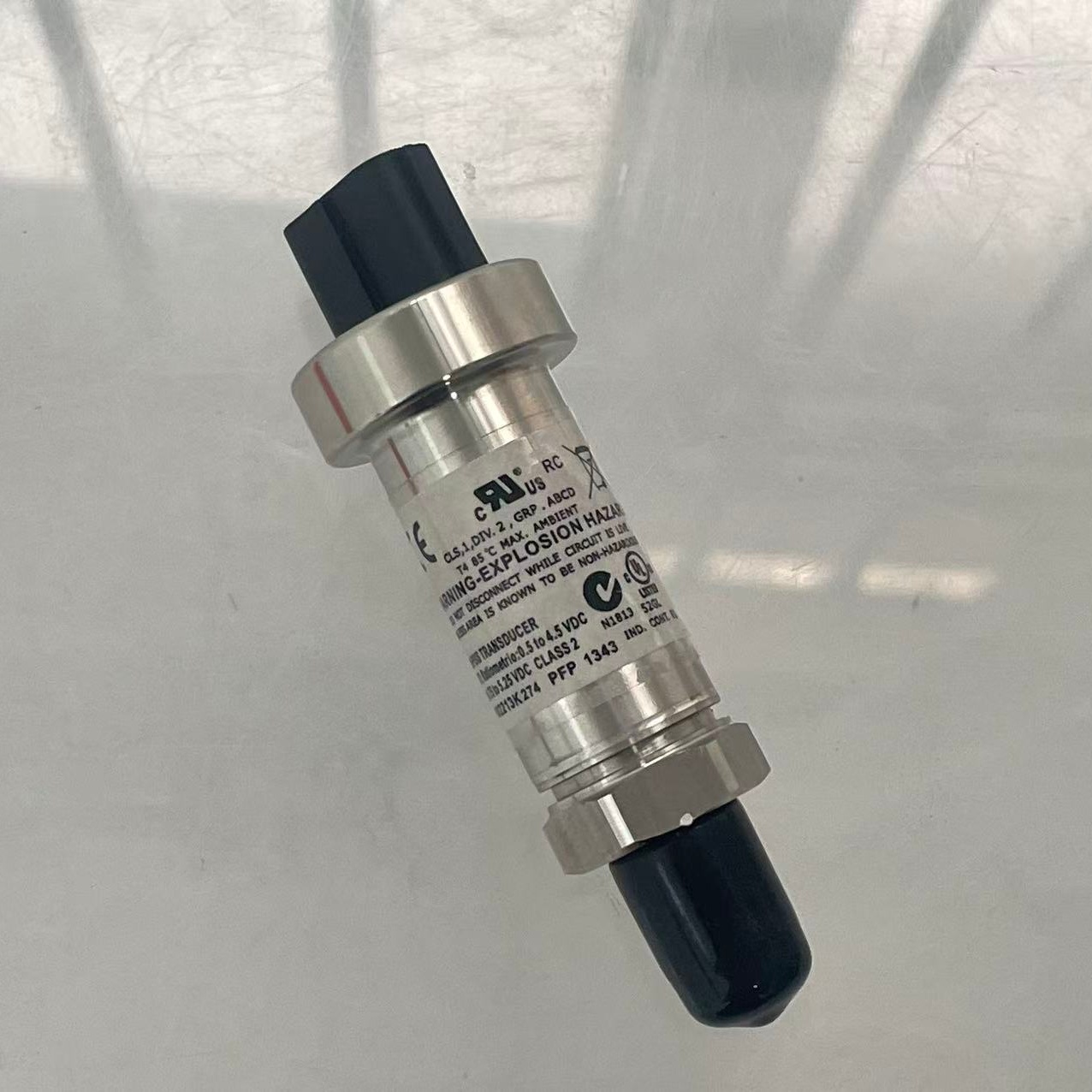 Wholesale In-Stock Yk 025-29583-001 Refrigerant Pressure Sensor / Evaporator Suction Low-Pressure Transmitter – HVAC/R Equipment Parts
