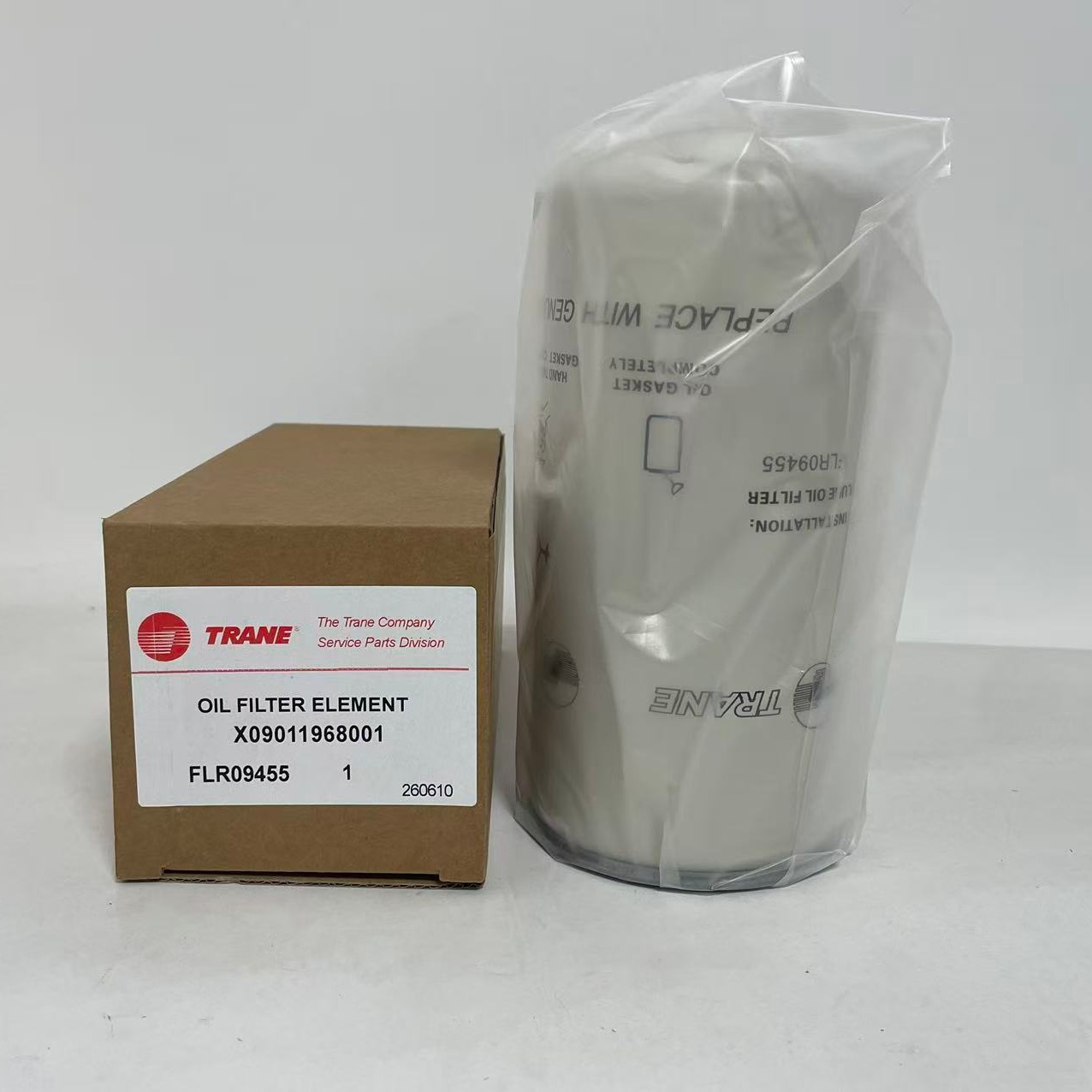 Brand new Trane FLR09455 / FLR01592 spin-on oil filter (fast shipping) – spare part for central air conditioning and refrigeration equipment.