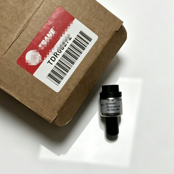 Trane TDR00272 Pressure Sensor / Oil Pressure Transmitter (Commercial Chiller Part) – For Refrigeration Compressors and HVAC Systems