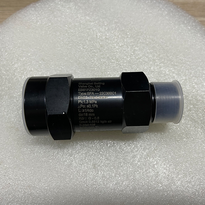 Carrier EB51FZ301G Centrifugal Chiller Condenser Spring-Loaded Safety Relief Valve for 19XL, 19XR, and 19XRV Single-Stage Centrifugal Chillers