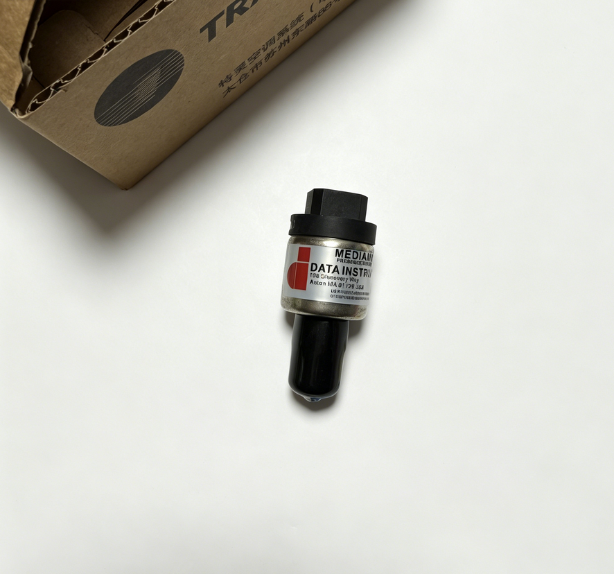 Trane TDR00272 Pressure Sensor / Oil Pressure Transmitter (Commercial Chiller Part) – For Refrigeration Compressors and HVAC Systems